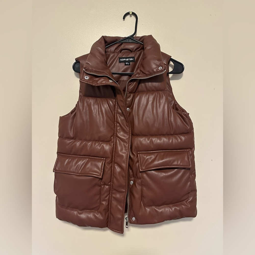 Faux leather vest (brown)